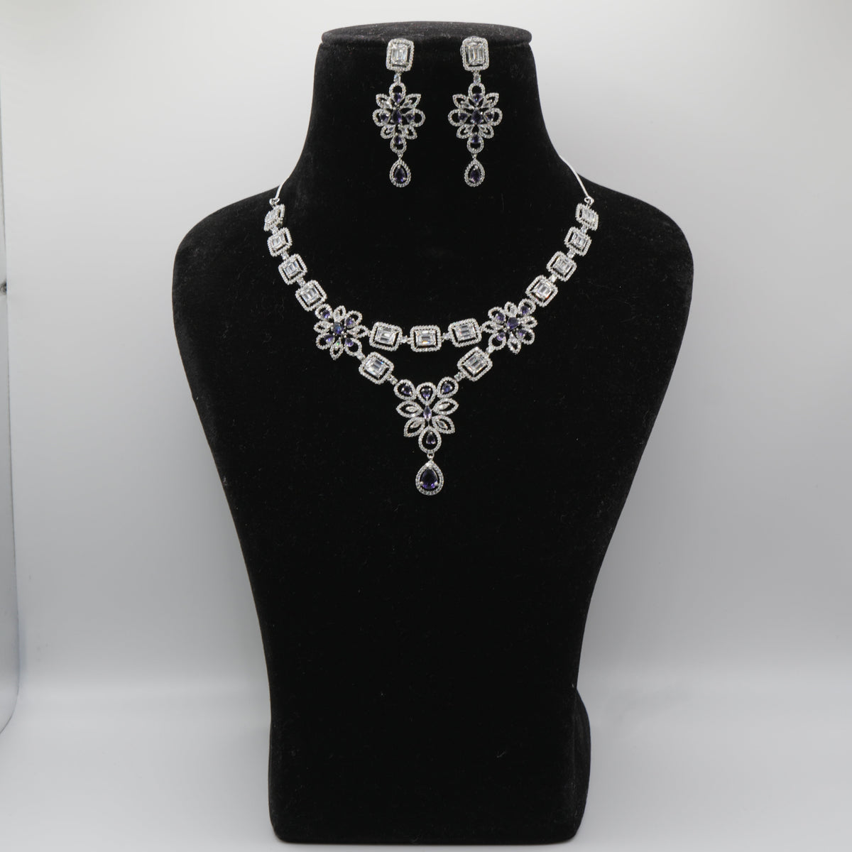 Baigani Amethyst Necklace Set
