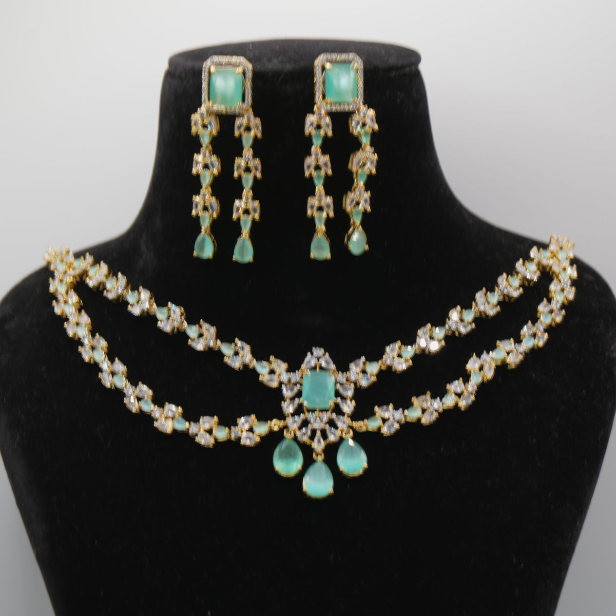 Firoza Mint Victorian Necklace Set
