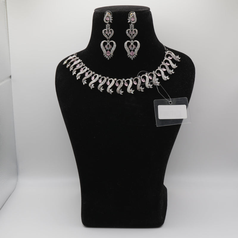 Gulabi Pink Wave Necklace Set
