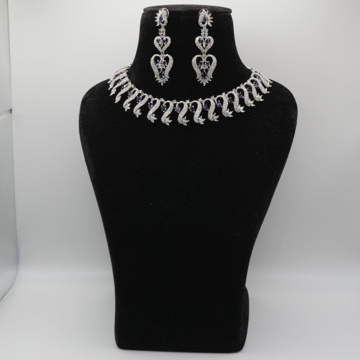 Baigani Amethyst Wave Necklace Set