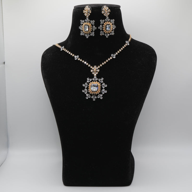 Hira Starburst Necklace Set