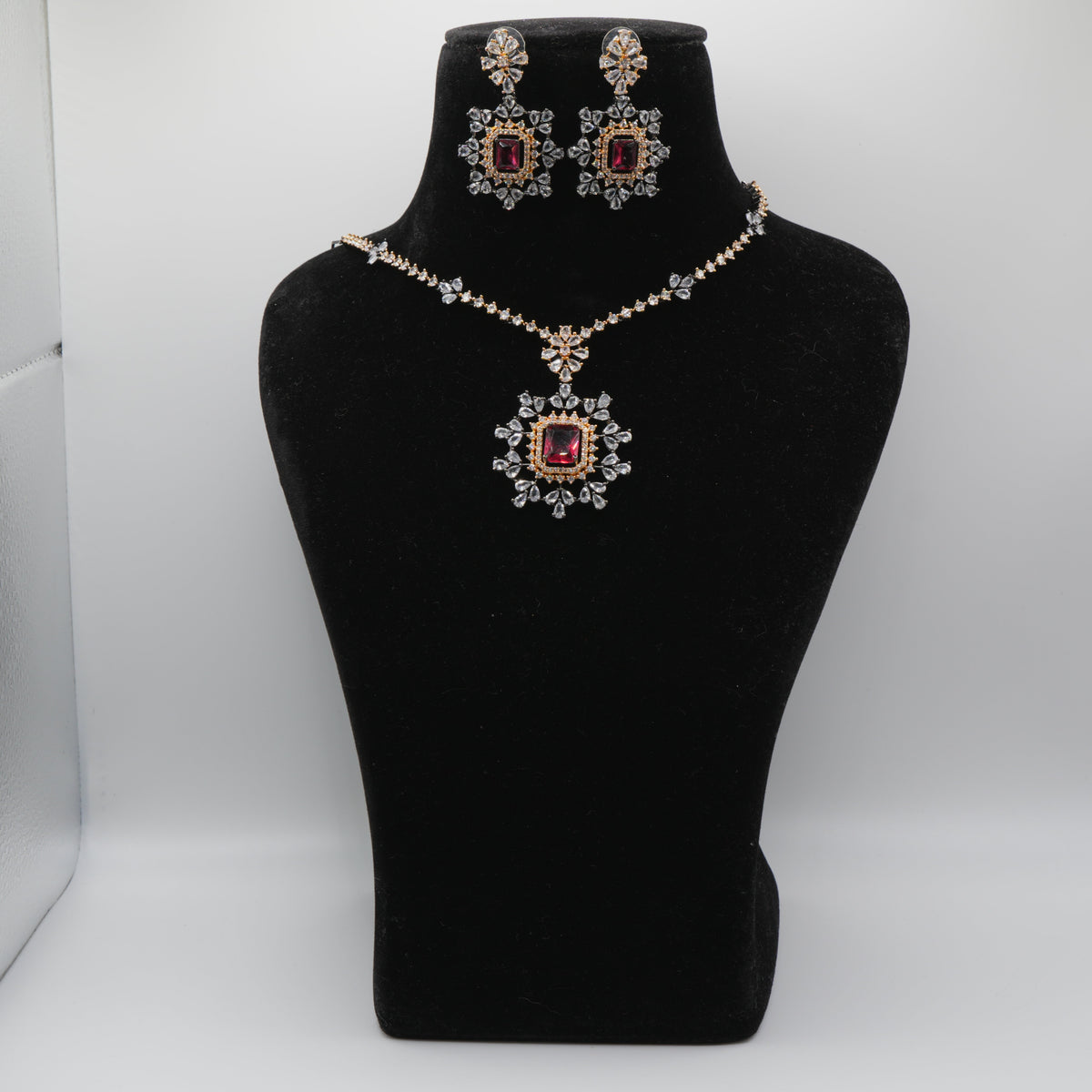 Surkh Ruby Starburst Necklace Set