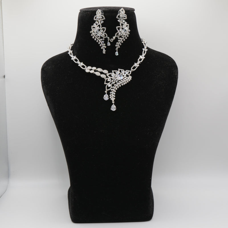 Kiran Silver Necklace Set