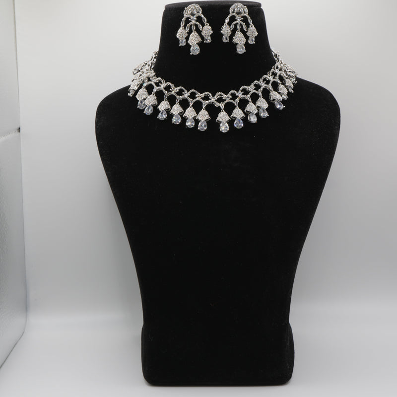 Jaali Silver Necklace Set