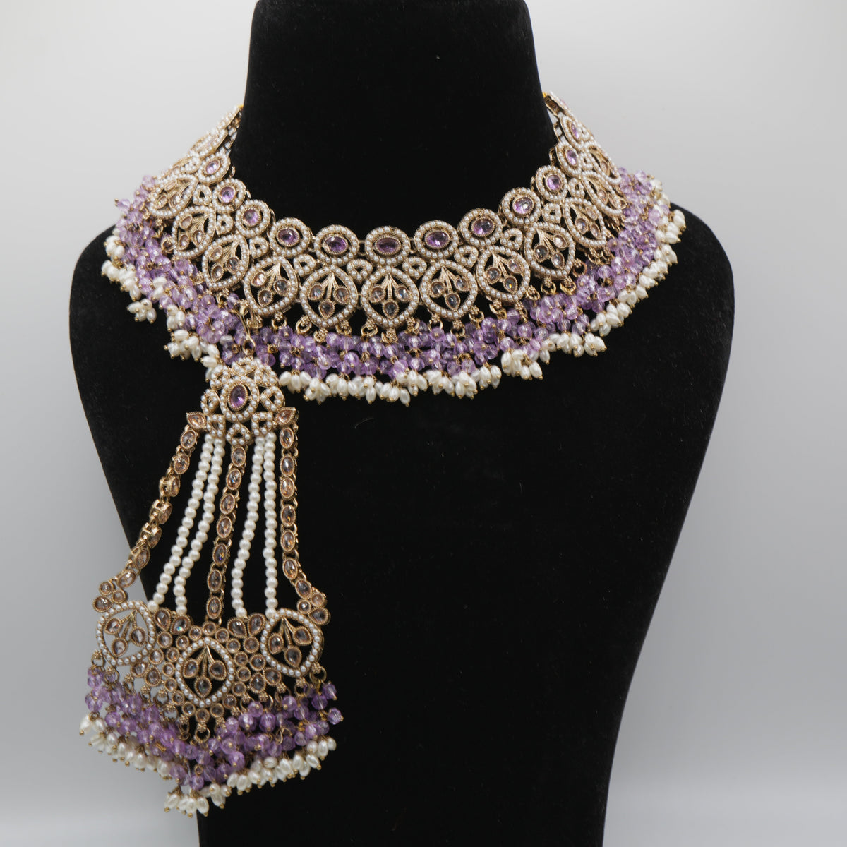 Neeli Lavender Passa Necklace Set