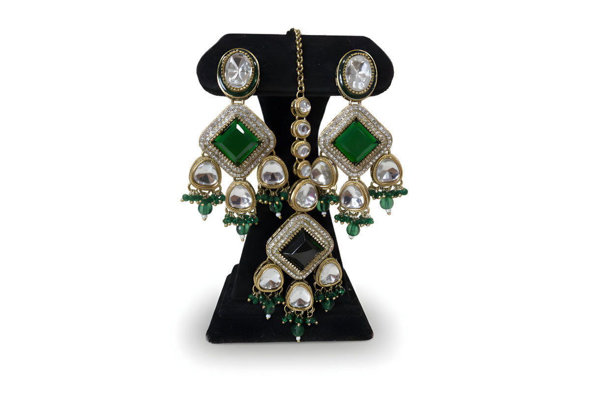 Emerald green kundan choker set with diamond geometric drop tier polki stones and matching earrings tikka full set