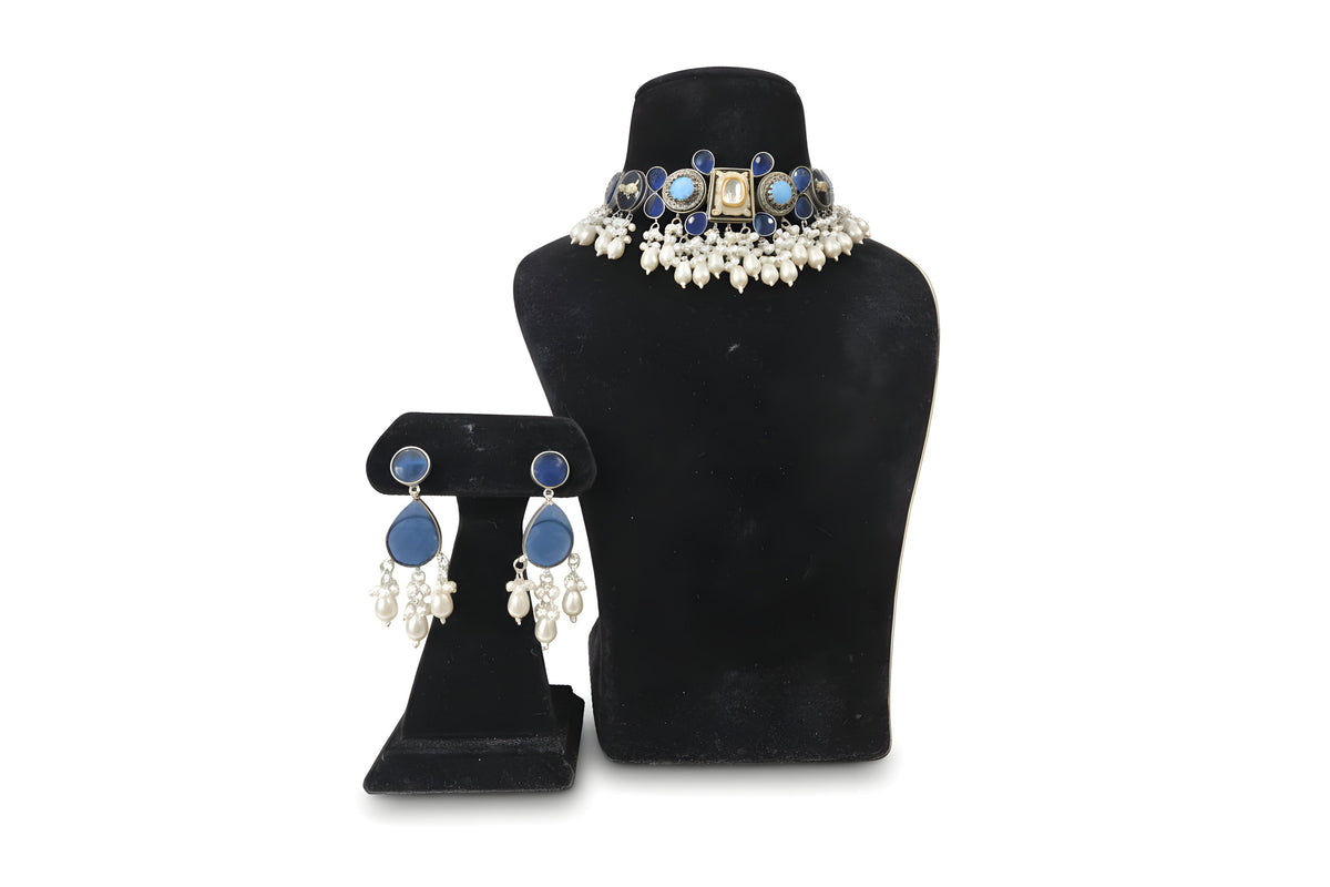 Neelam Sapphire Kundan Pearl Choker Set - Jewellery set on display stand